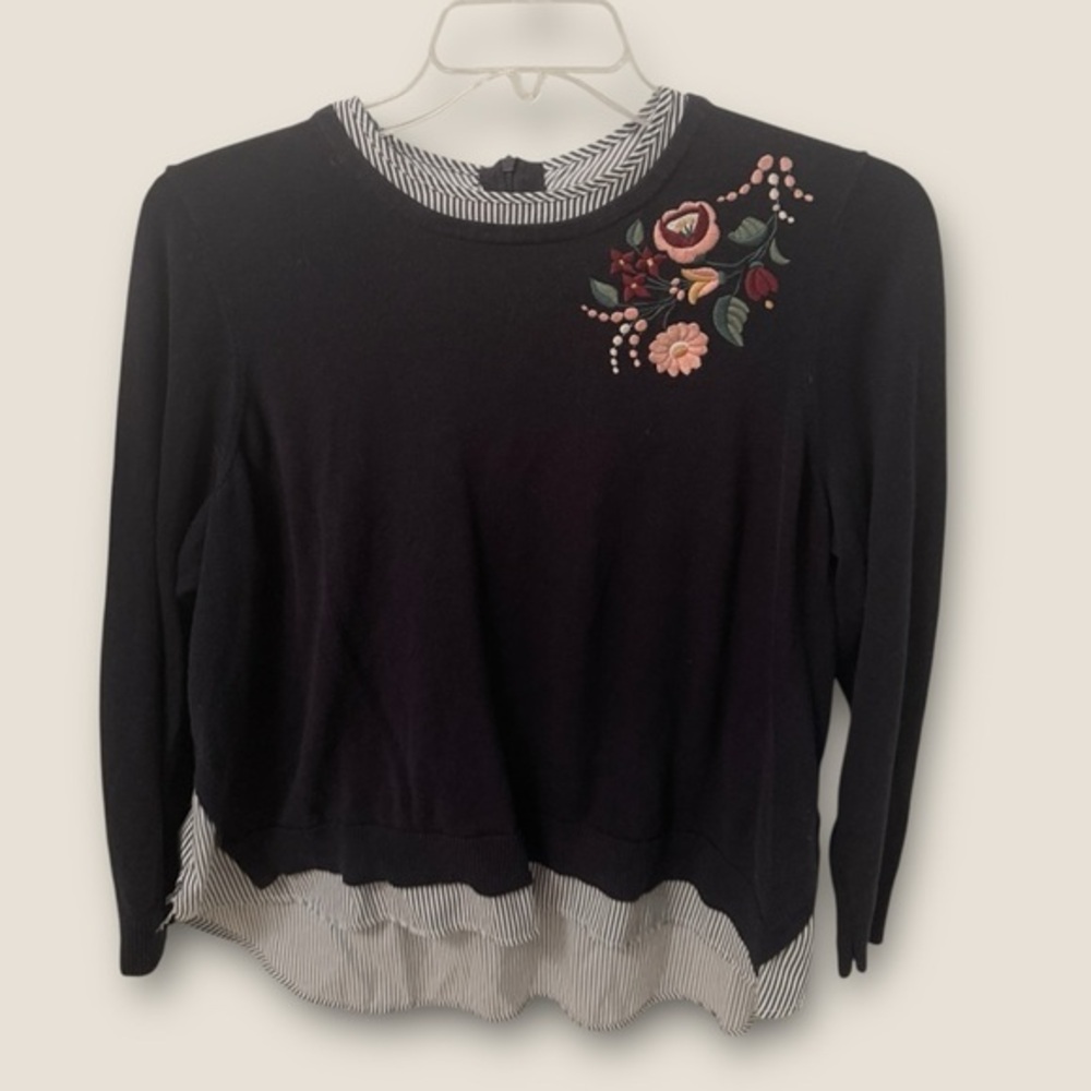 Crown & Ivy NAVY Embroidered Sweater Sz 2X EUC AE